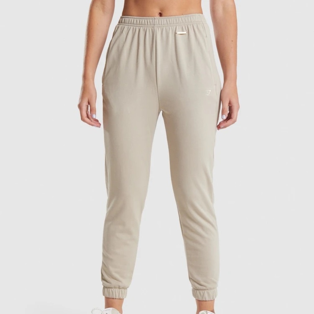 Whitney Simmons V3 Loose Jogger